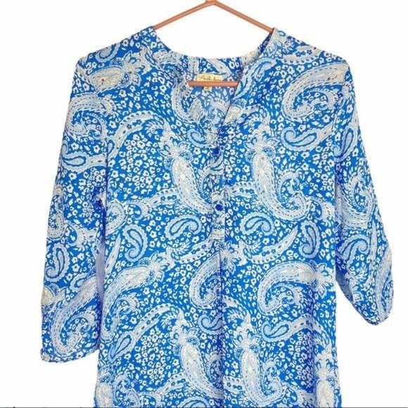 Antilia Femme Tops - 4/$25 Antilia Femme Top Blouse Tunic Blue Paisley 3/4 Roll Tab Sleeve Women Sz S